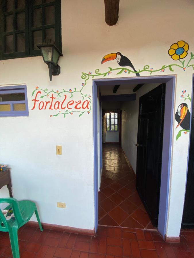 Alegria Hostel Вилья-де-Лейва Экстерьер фото